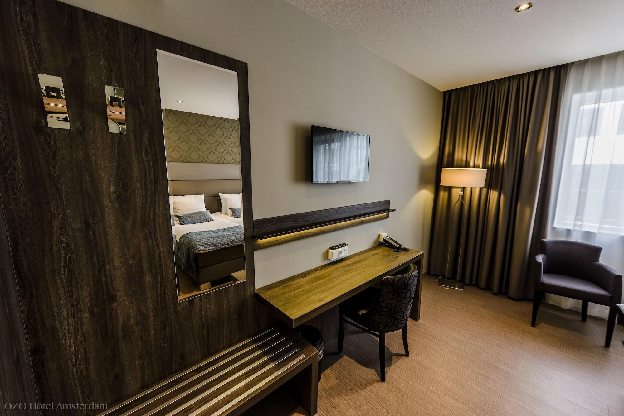 Ozo Hotel Amsterdam Esterno foto