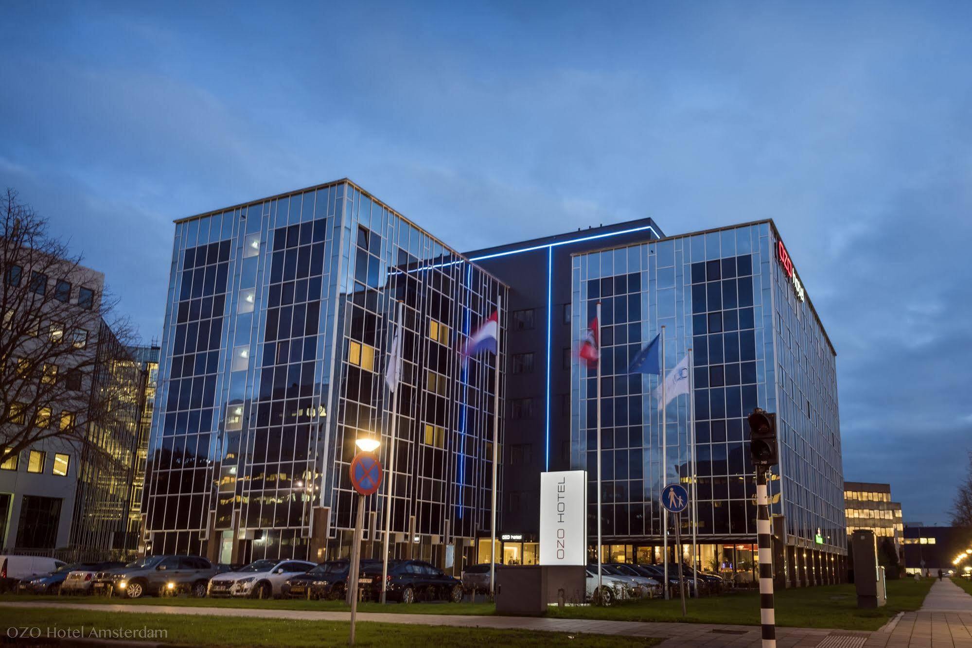Ozo Hotel Amsterdam Esterno foto